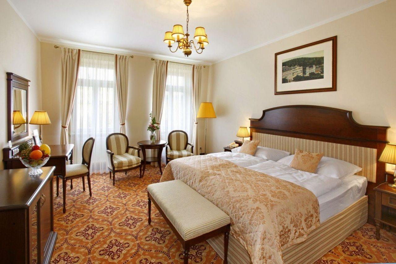 Ensana Hvezda - Imperial - Neapol Otel Mariánské Lázně Dış mekan fotoğraf