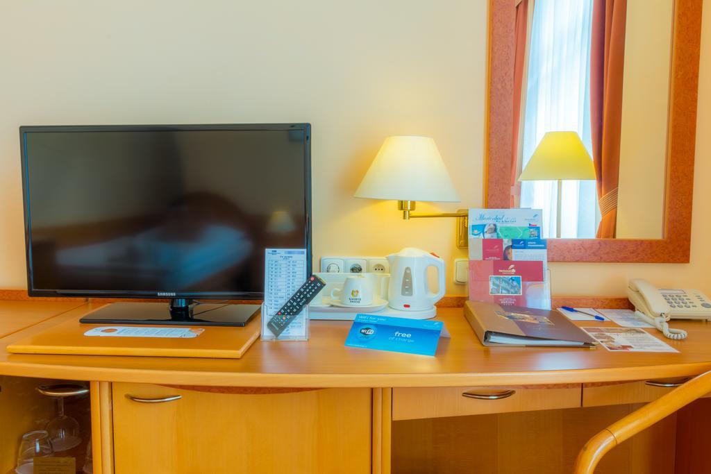 Ensana Hvezda - Imperial - Neapol Otel Mariánské Lázně Dış mekan fotoğraf